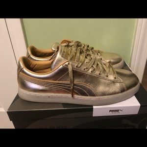 *GOLD* 50th Anniversary Puma Suede